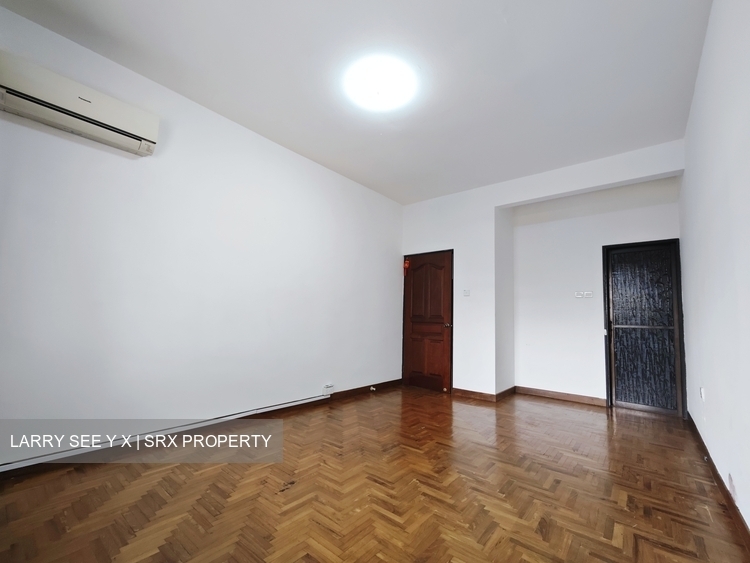 Kang Choo Bin Road (D19), Terrace #449102391